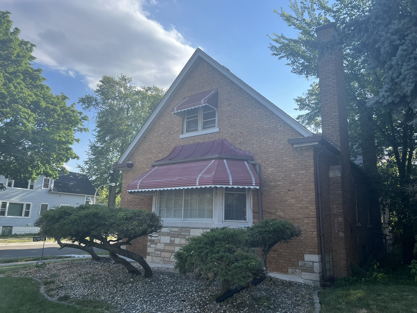 Property - Thumbnail 3