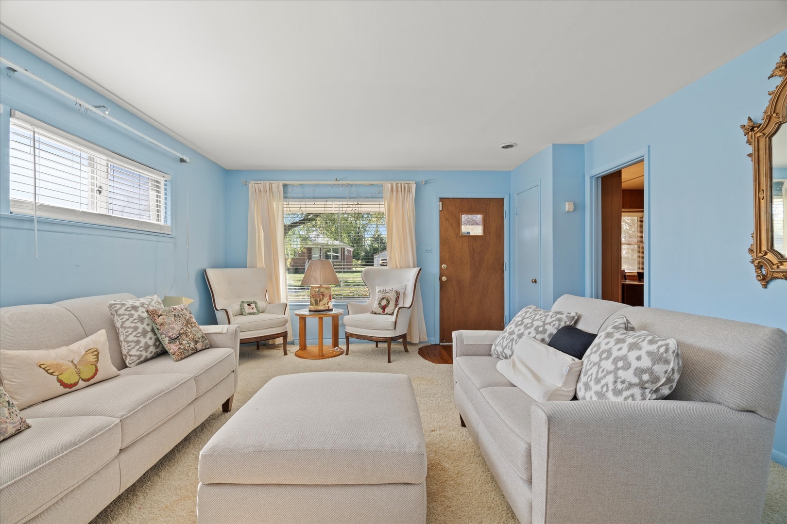 Property - Thumbnail 2