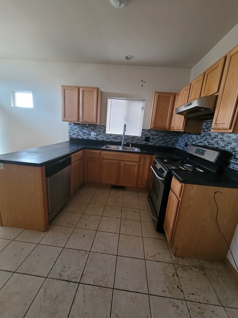 Property - Thumbnail 7