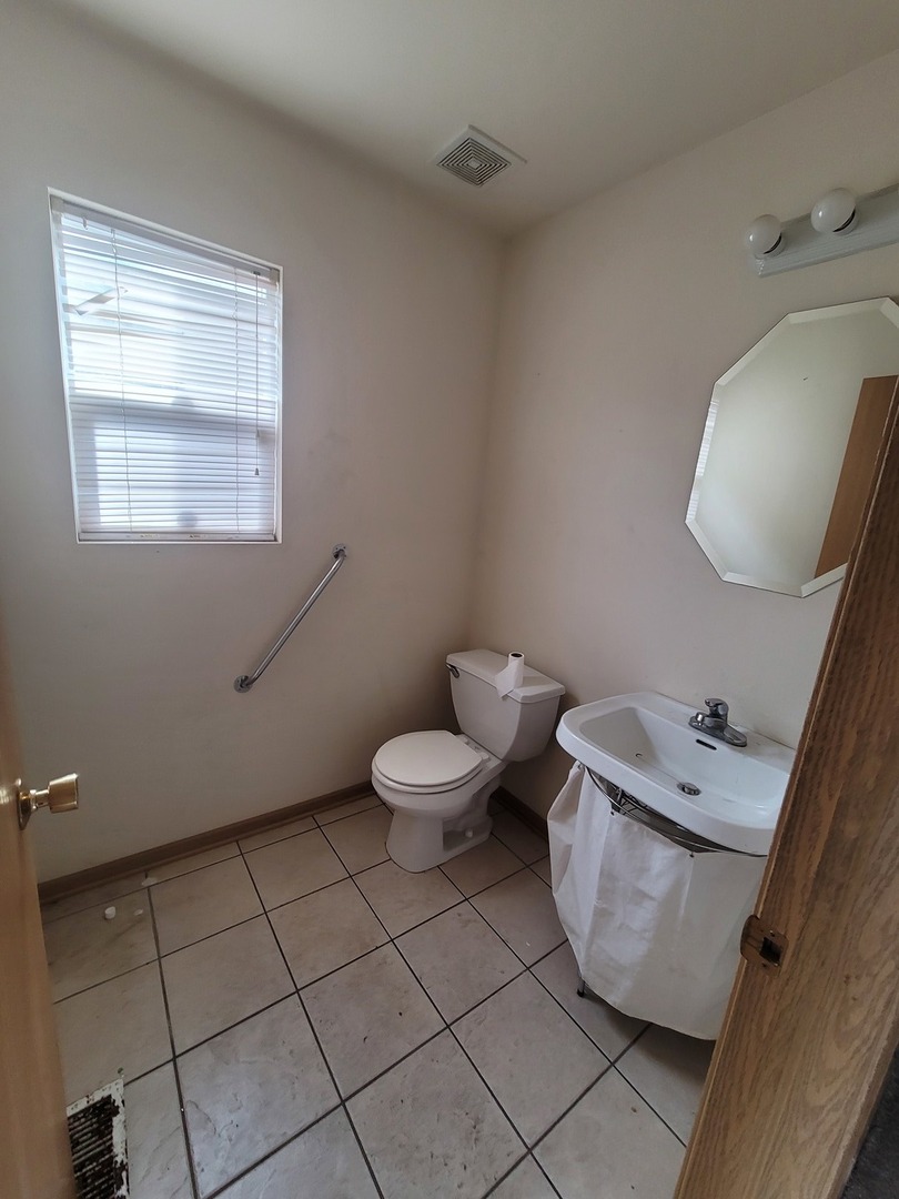 Property - Thumbnail 5