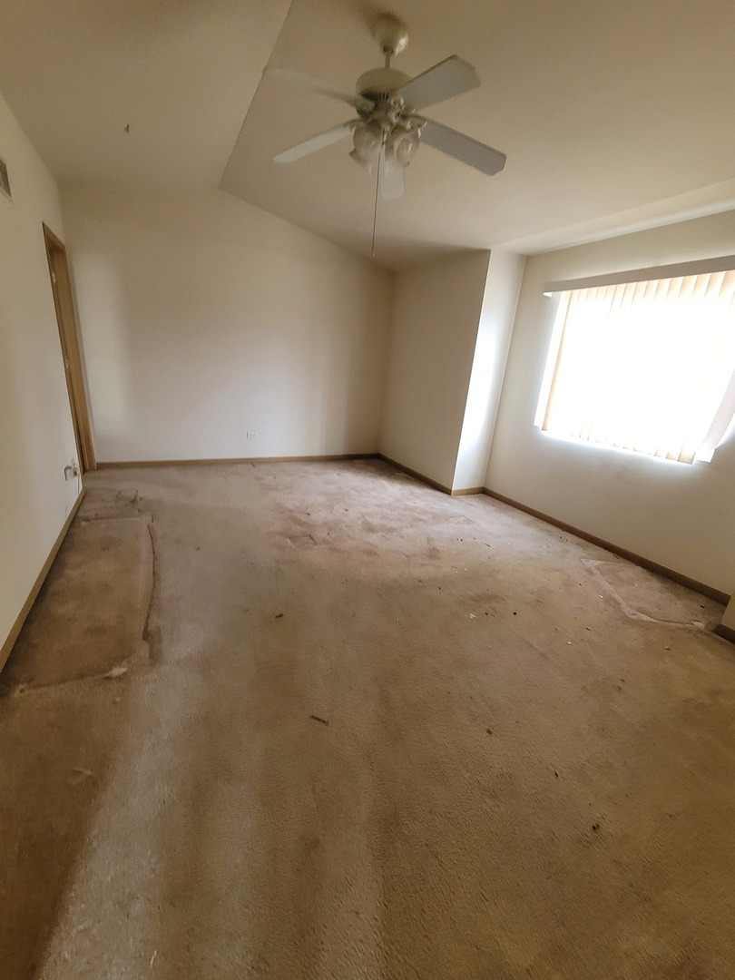 Property - Thumbnail 13