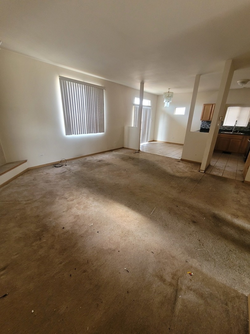 Property - Thumbnail 9