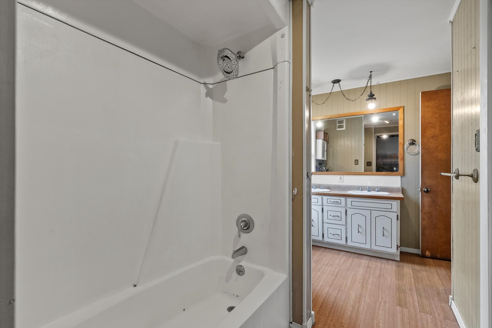 Property - Thumbnail 9