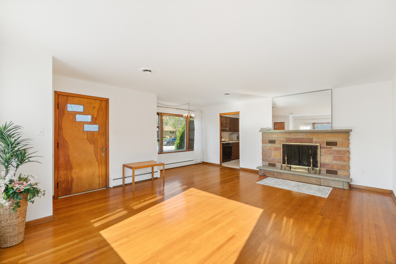 Property - Thumbnail 4