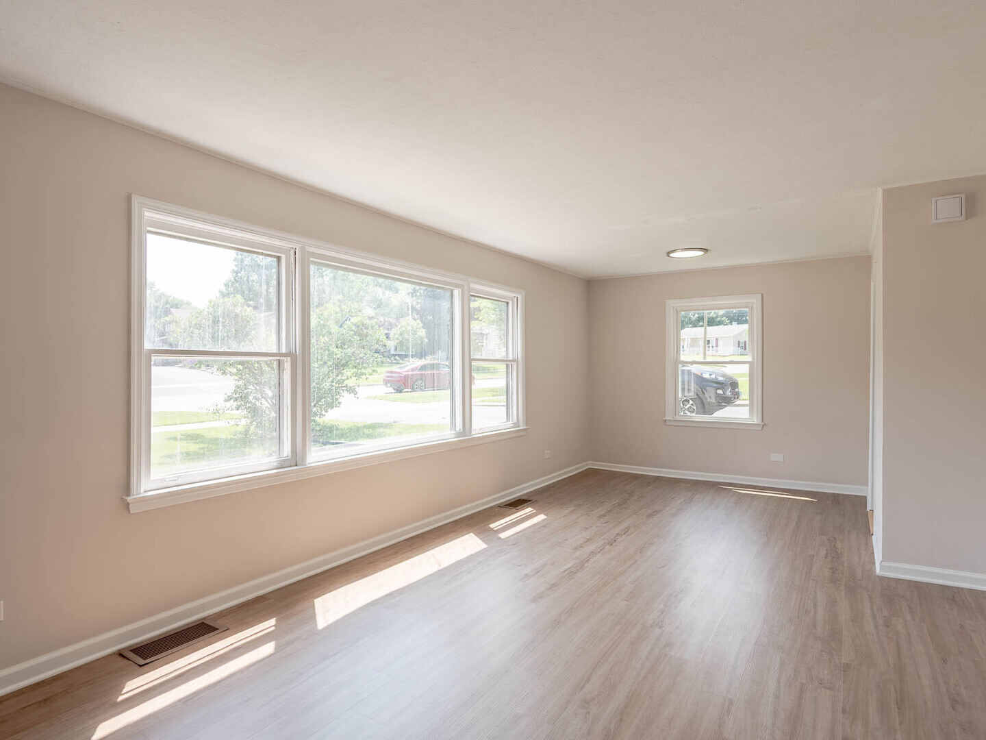 Property - Thumbnail 6