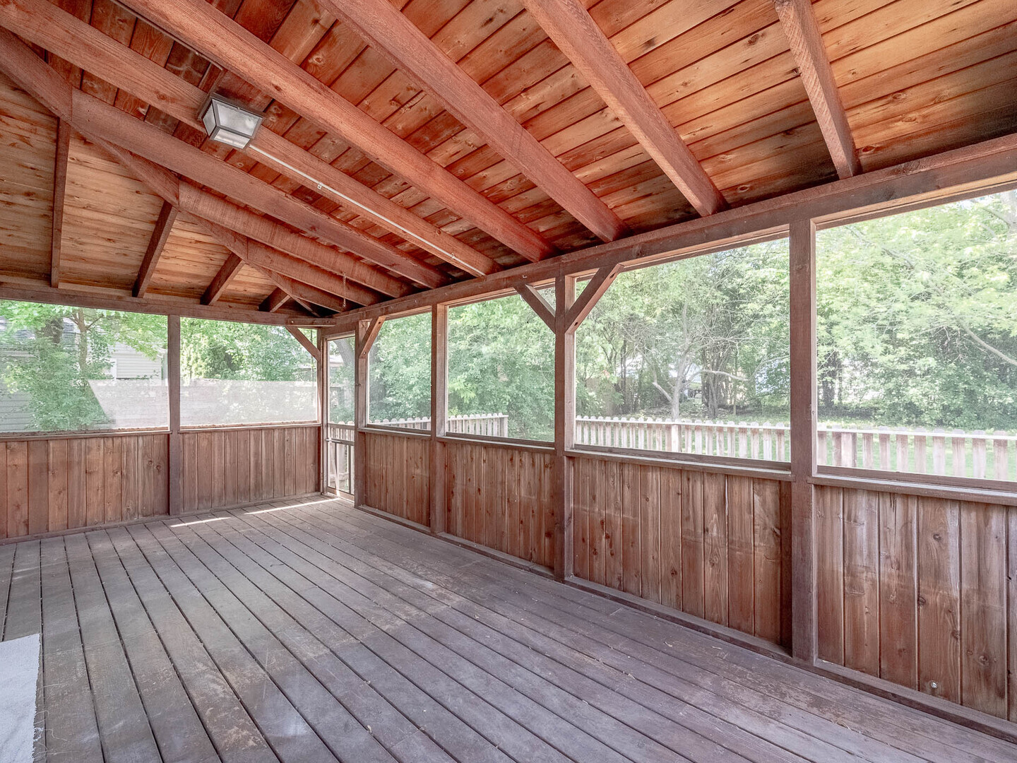 Property - Thumbnail 12