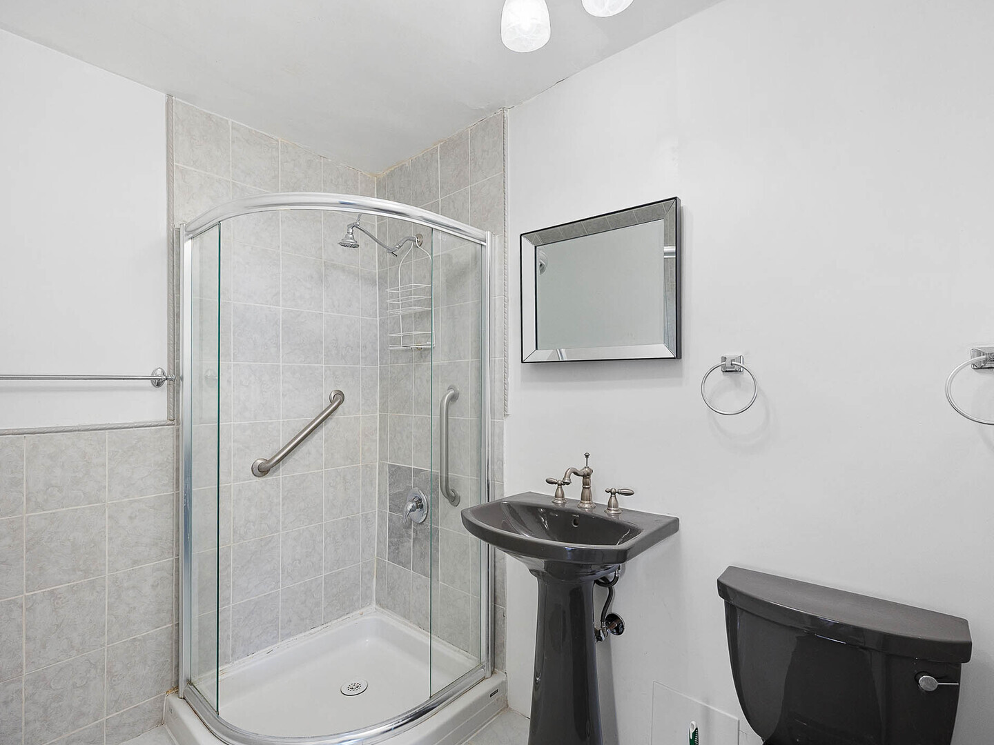 Property - Thumbnail 10