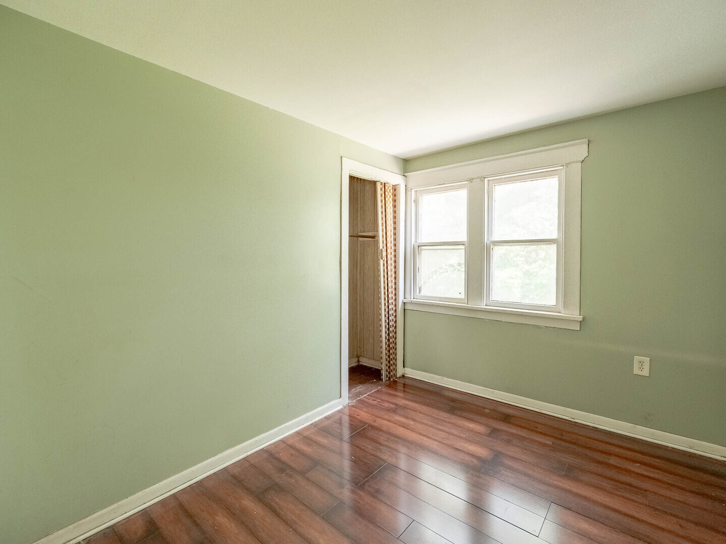 Property - Thumbnail 11