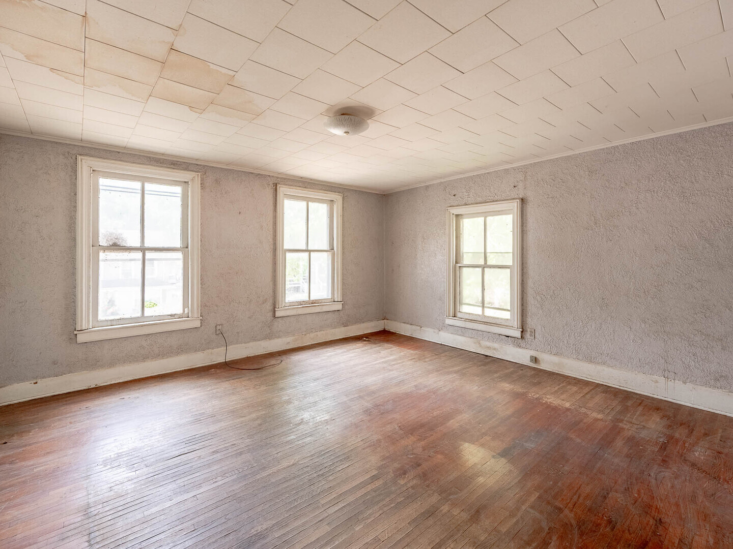 Property - Thumbnail 12