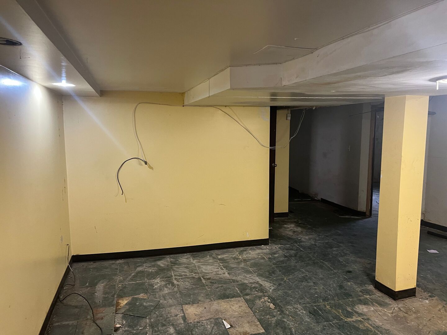 Property - Thumbnail 12