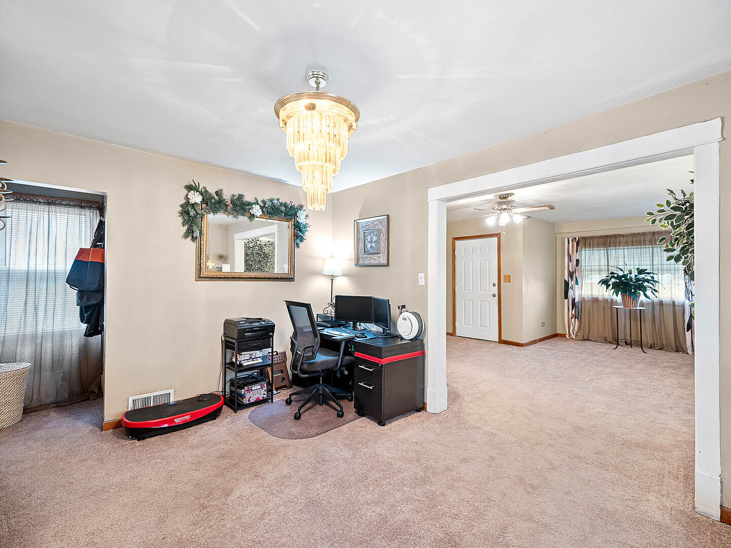 Property - Thumbnail 3