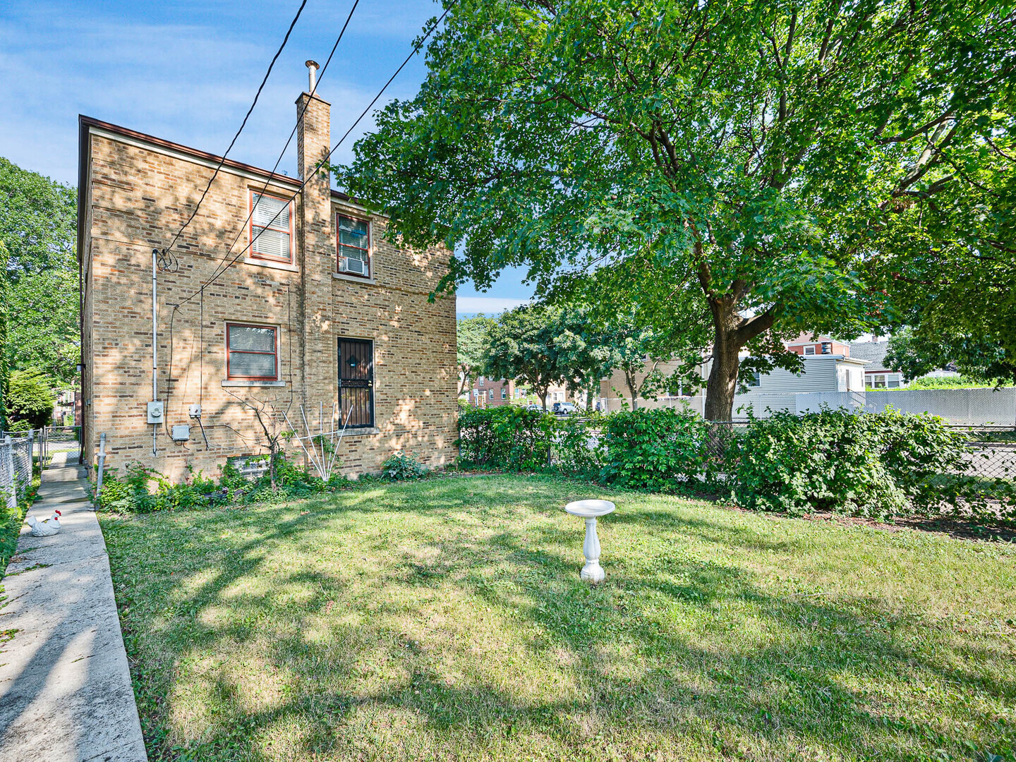 Property - Thumbnail 15