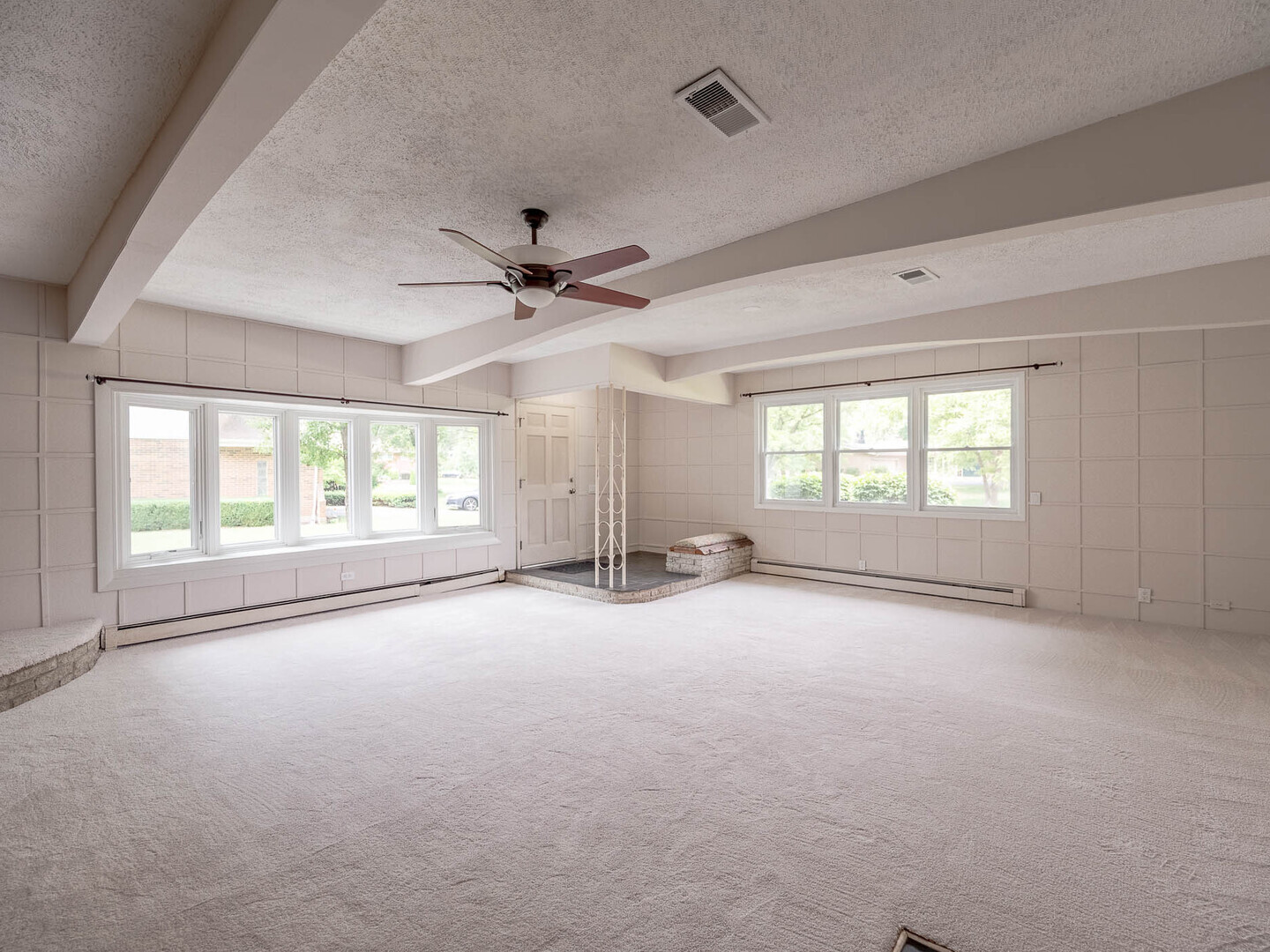Property - Thumbnail 2