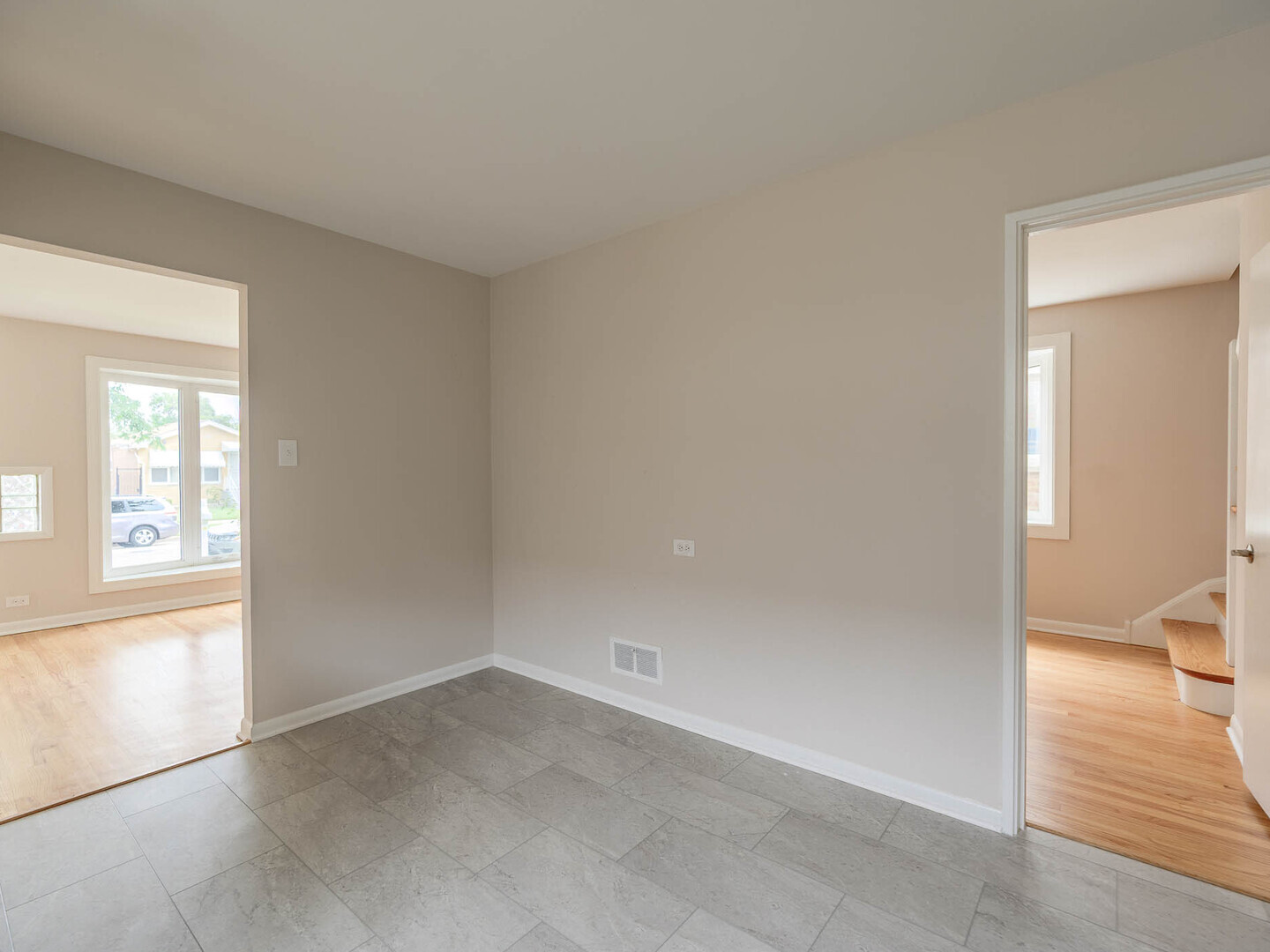 Property - Thumbnail 6