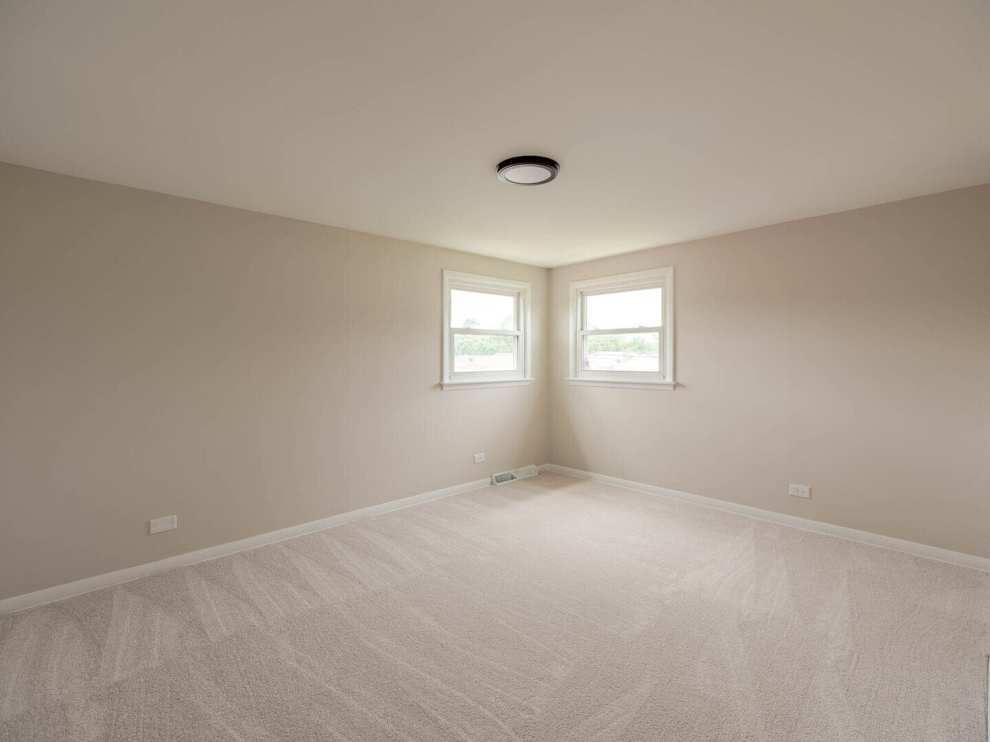 Property - Thumbnail 9