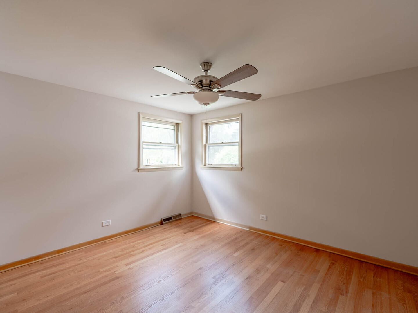 Property - Thumbnail 6