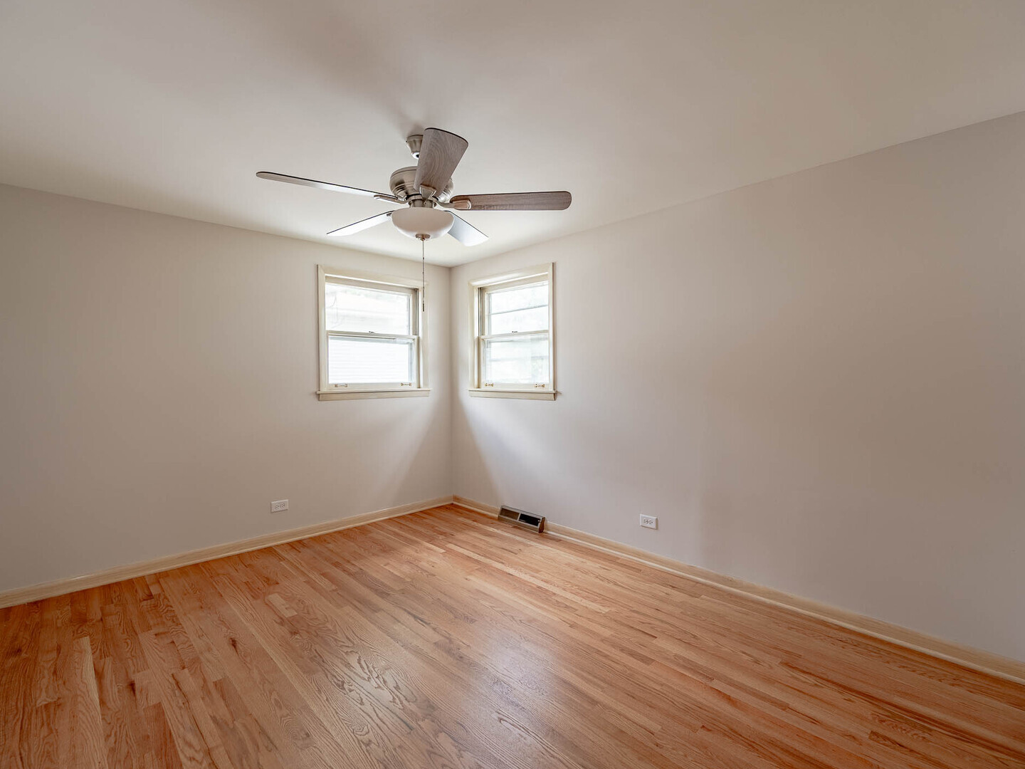Property - Thumbnail 7