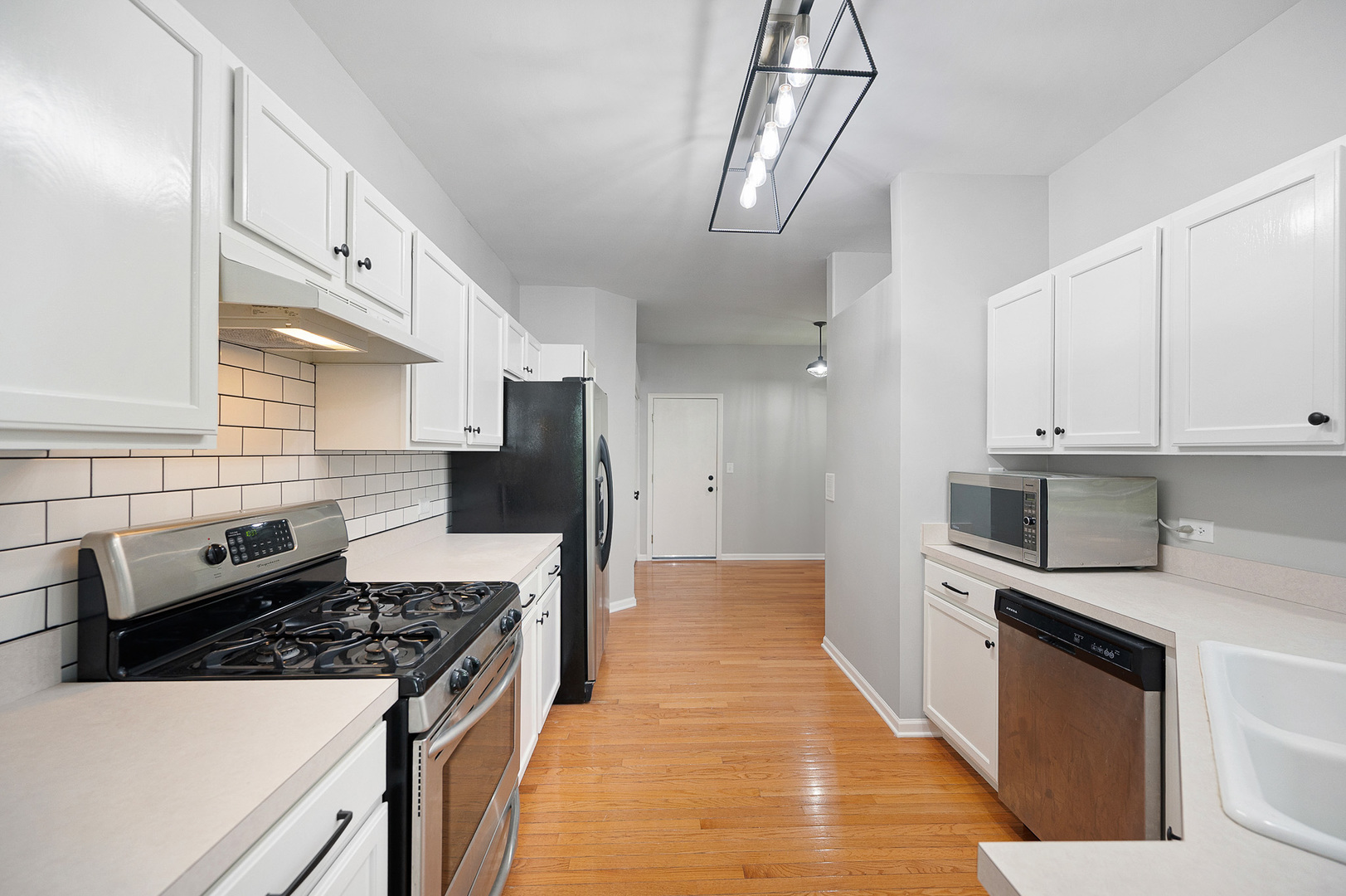Property - Thumbnail 8