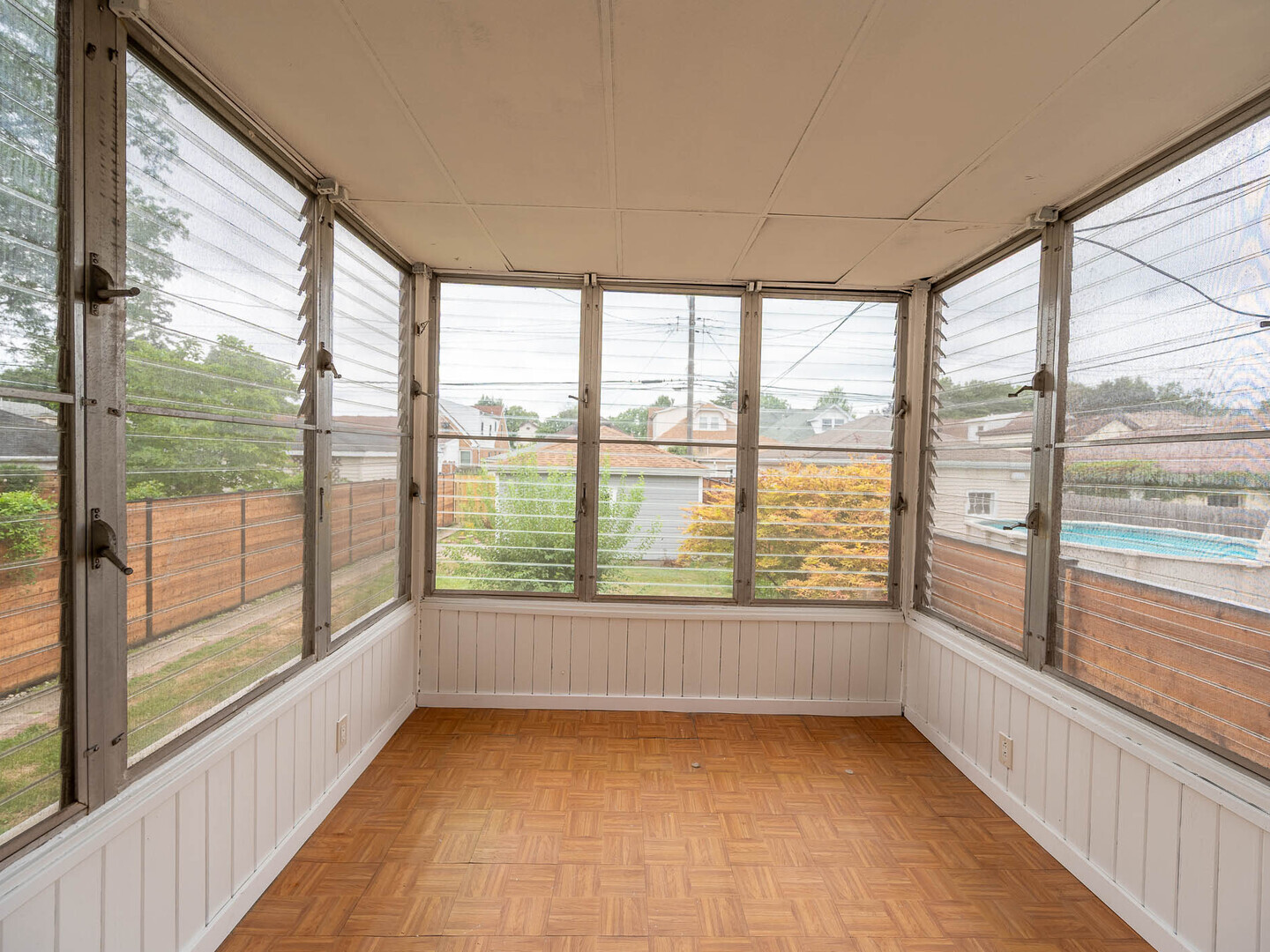 Property - Thumbnail 15