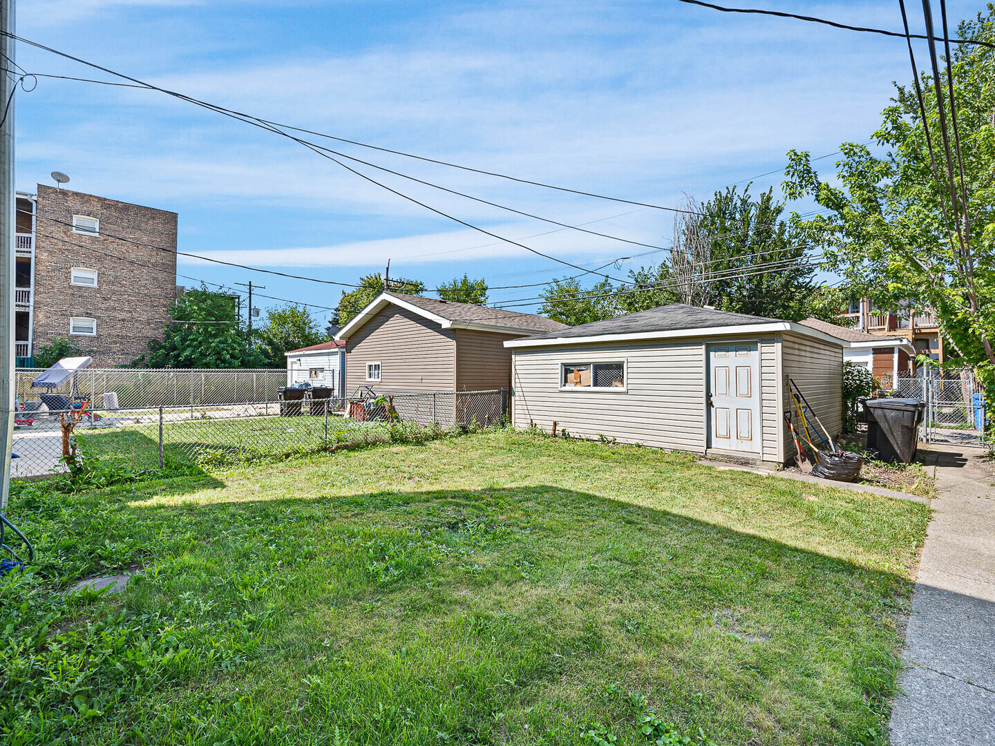 Property - Thumbnail 22