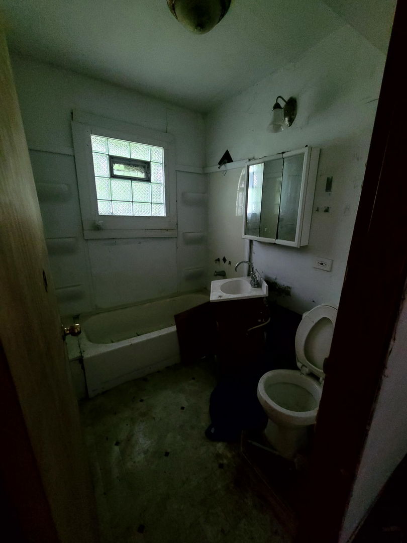 Property - Thumbnail 6