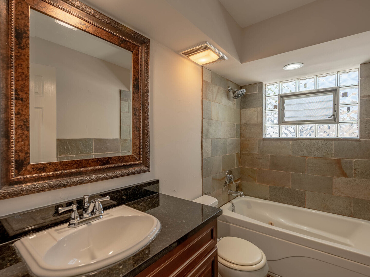 Property - Thumbnail 9