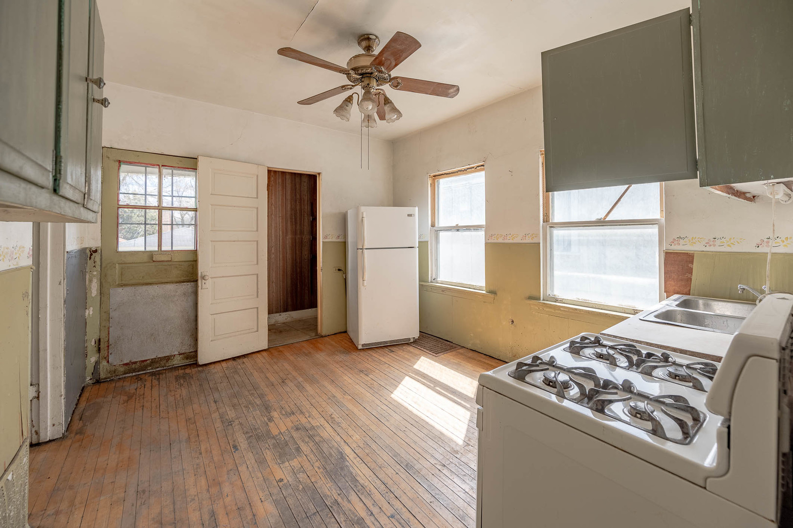 Property - Thumbnail 5