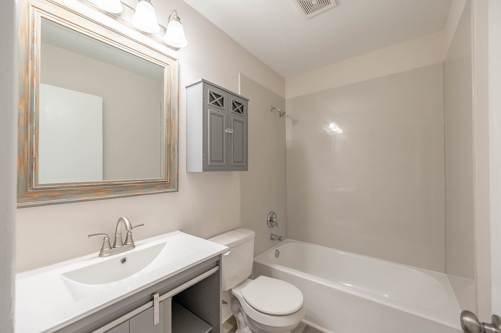 Property - Thumbnail 8