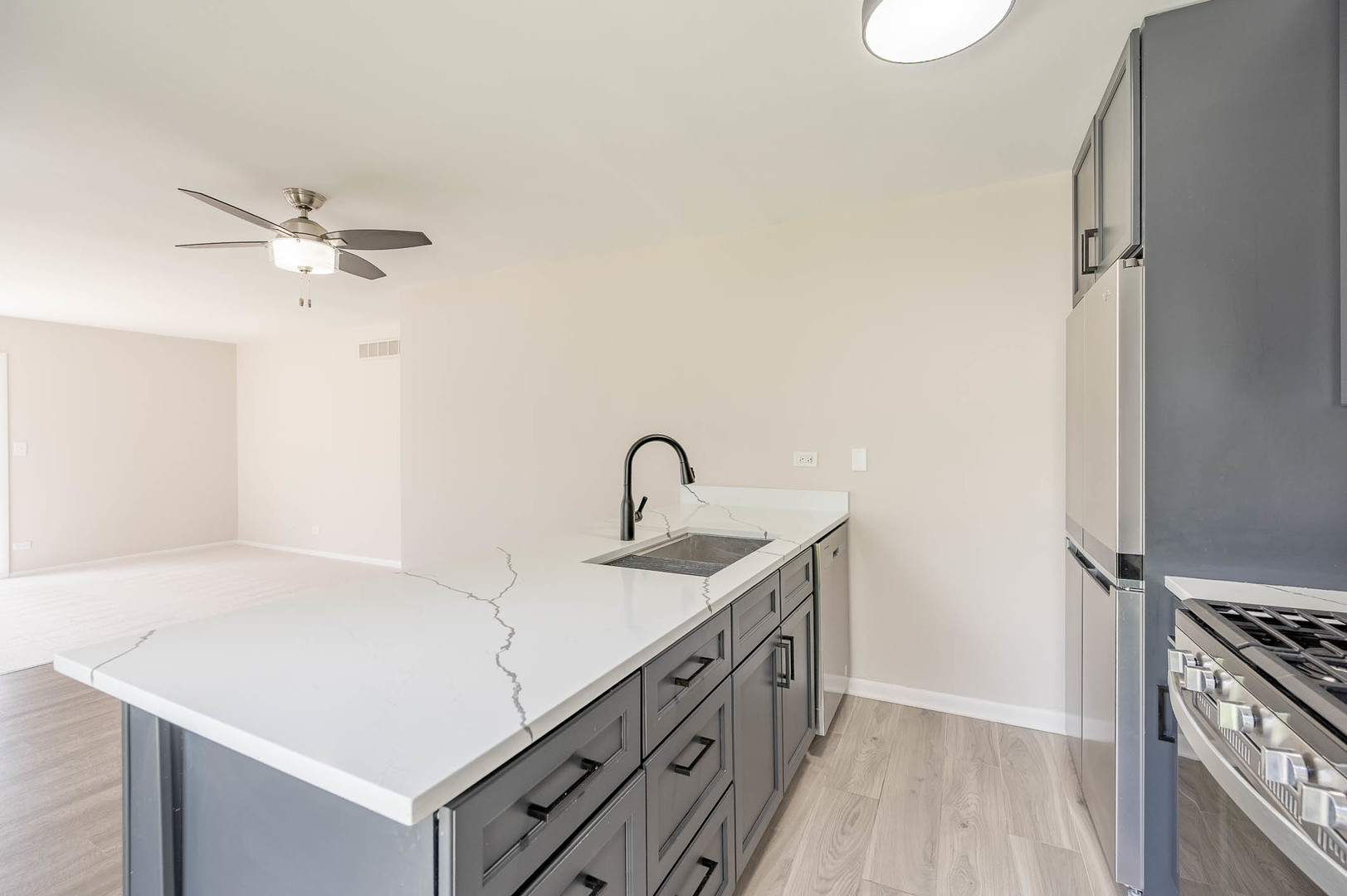 Property - Thumbnail 5