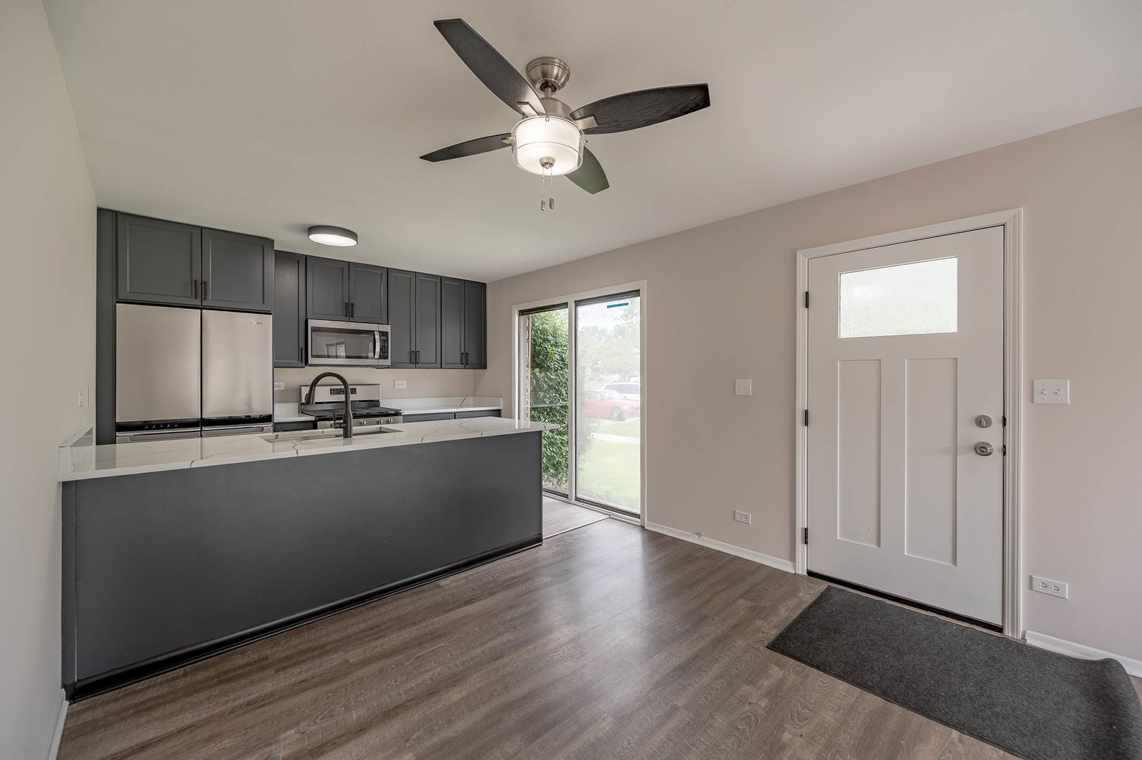 Property - Thumbnail 3