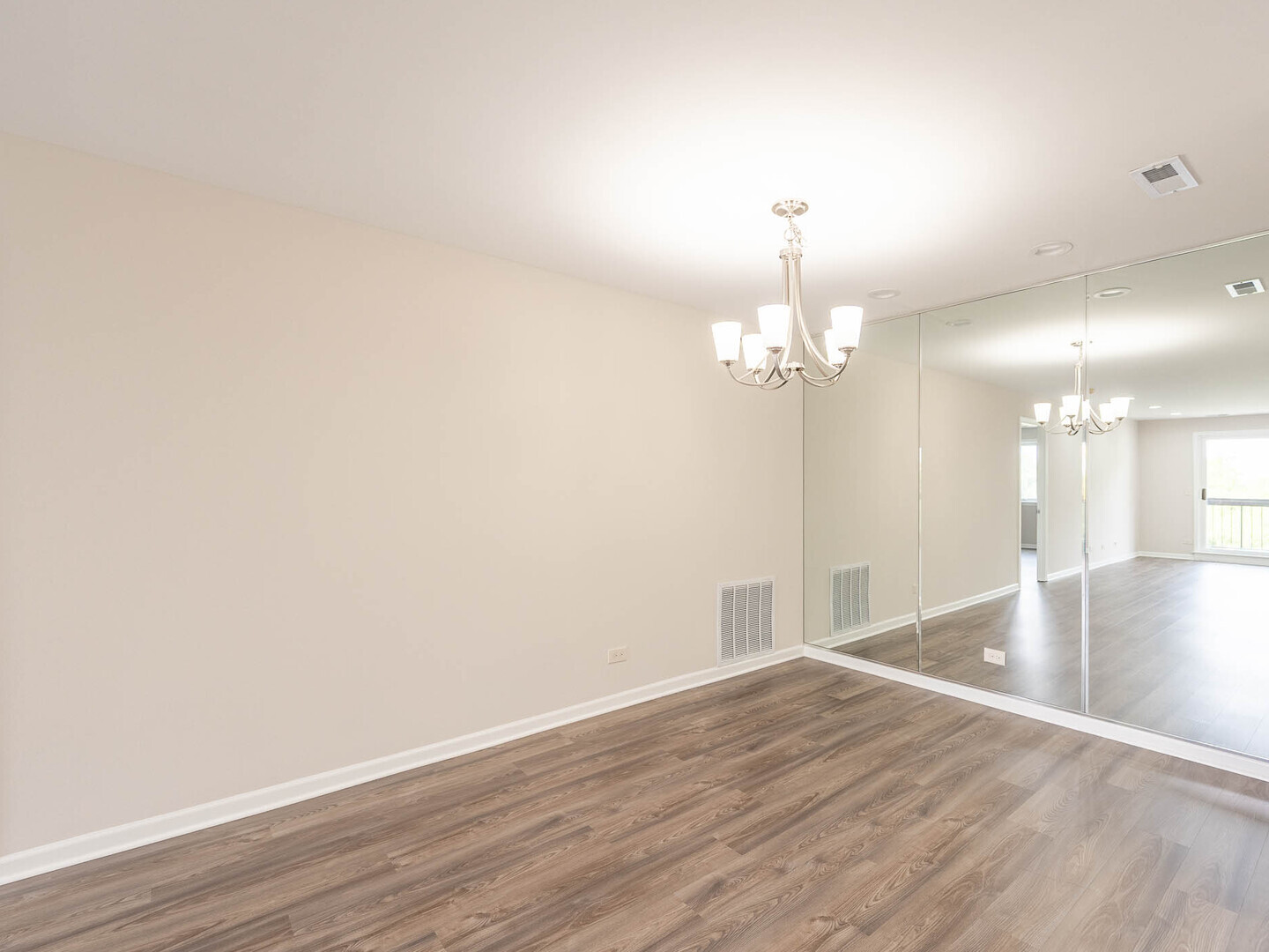 Property - Thumbnail 6