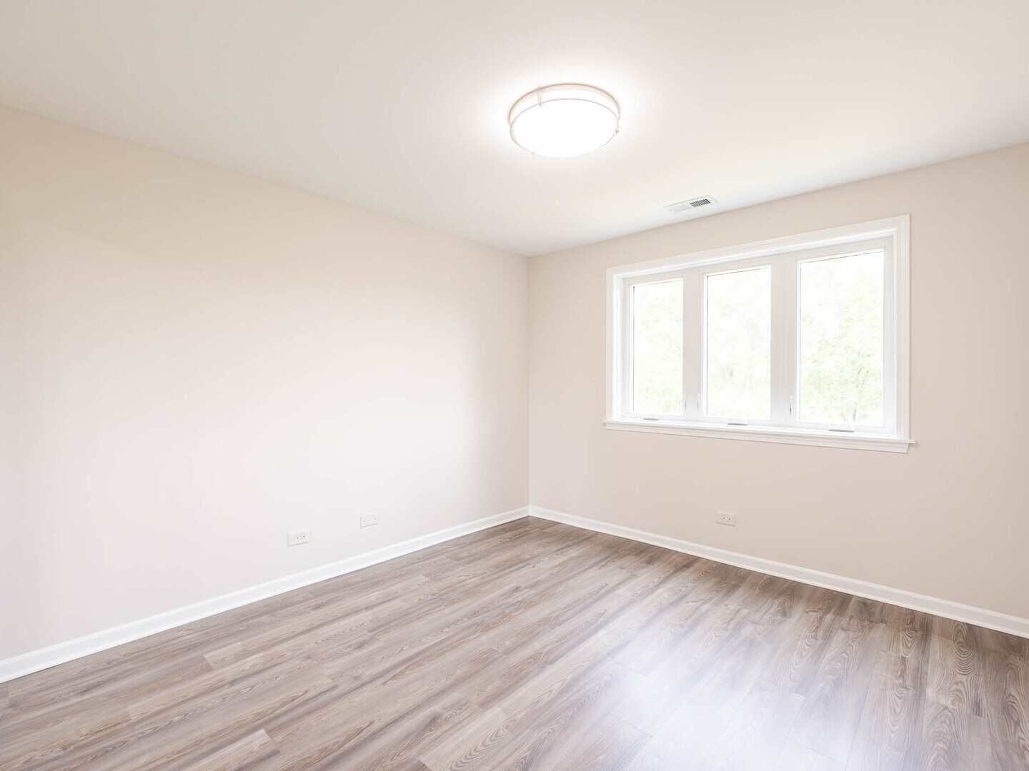 Property - Thumbnail 9