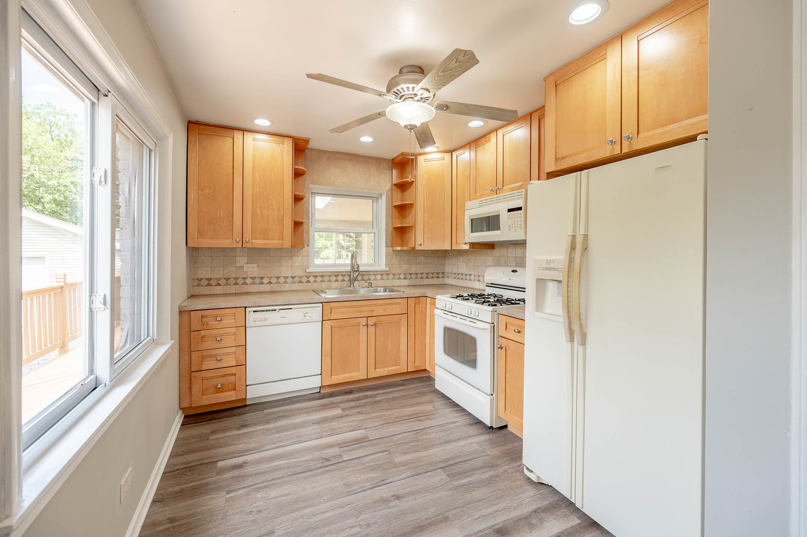 Property - Thumbnail 6