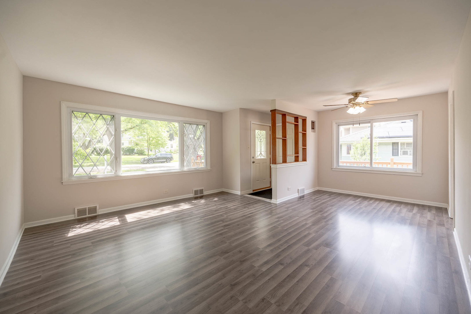 Property - Thumbnail 2