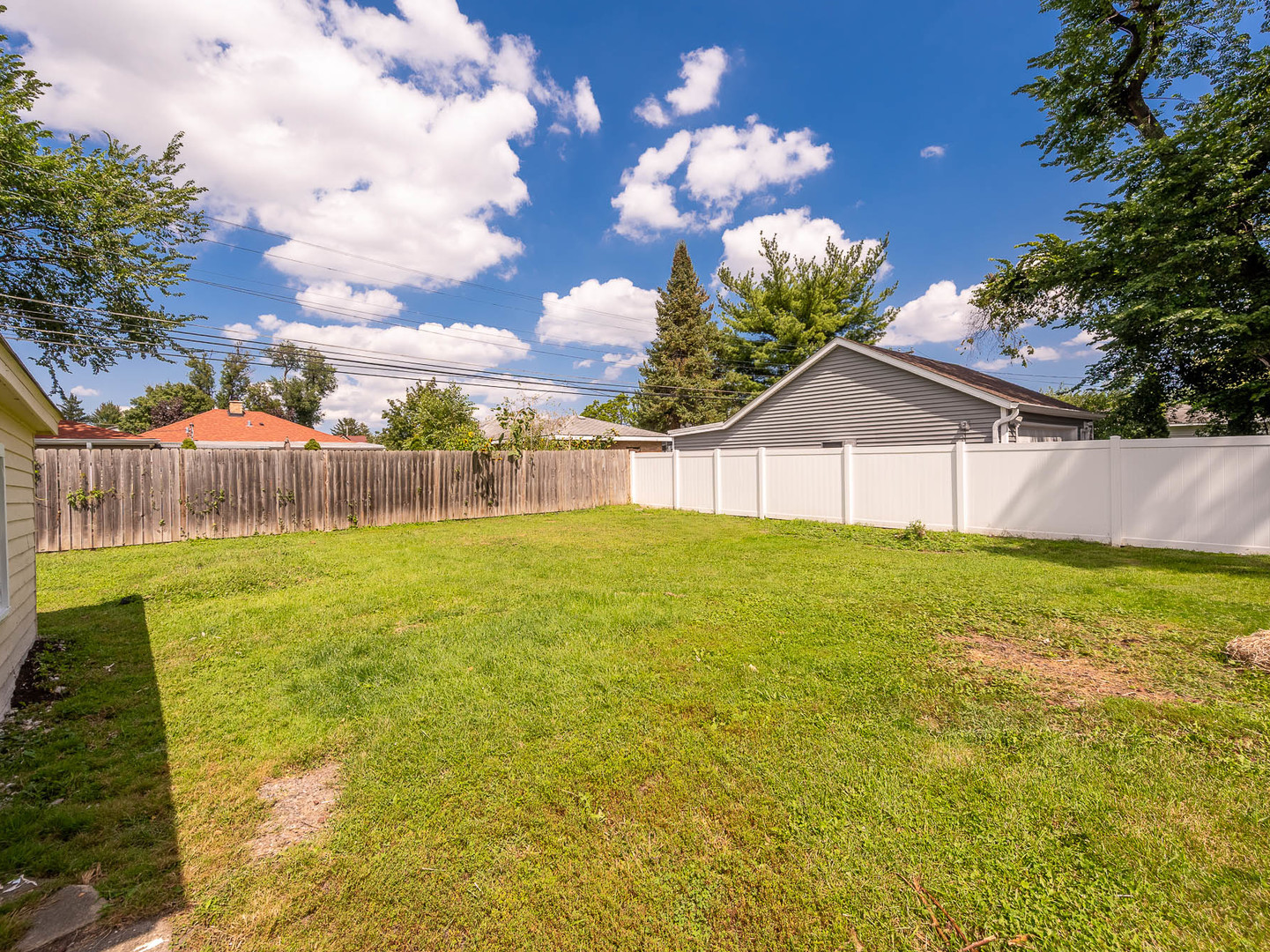 Property - Thumbnail 12