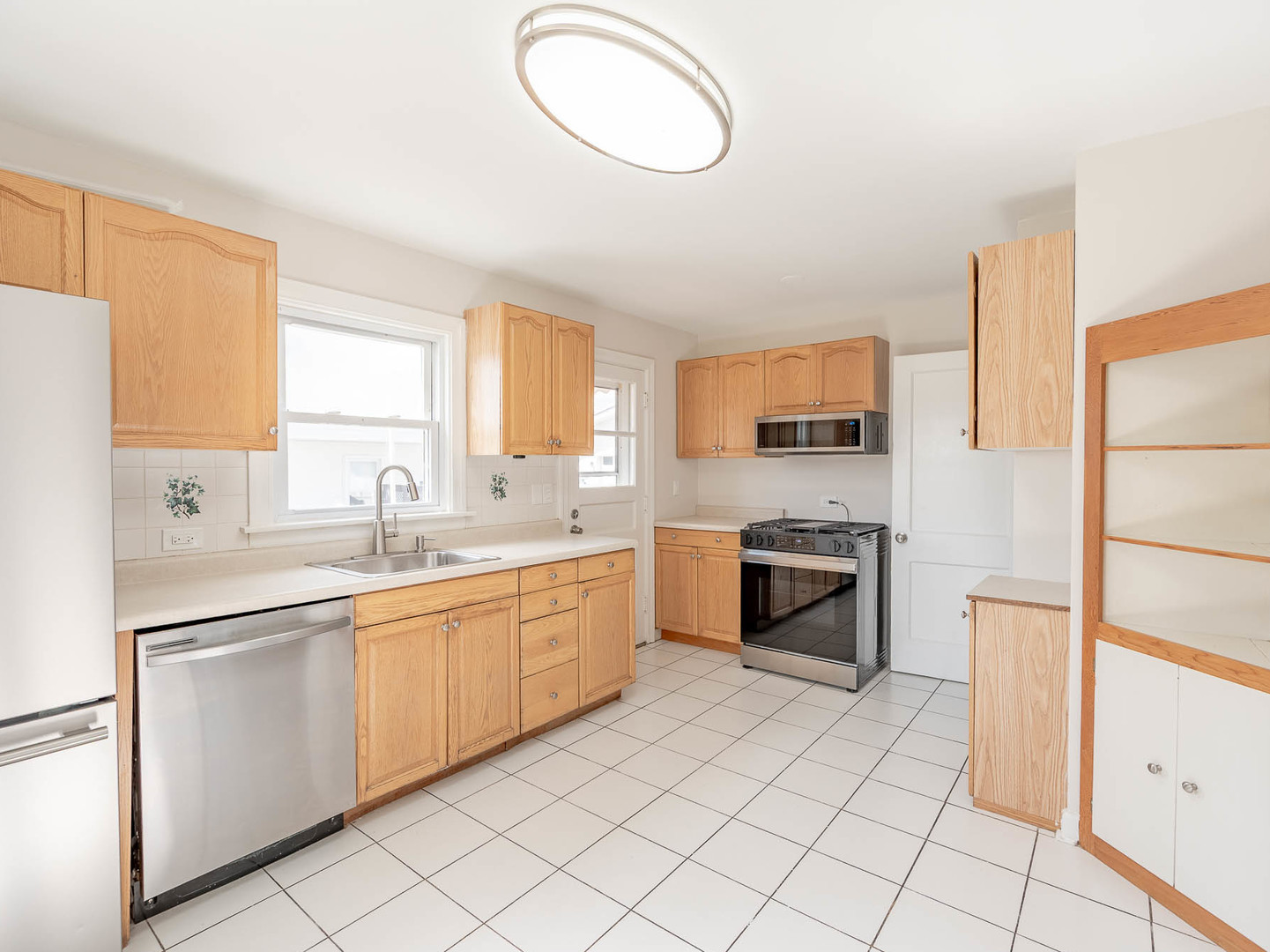 Property - Thumbnail 4