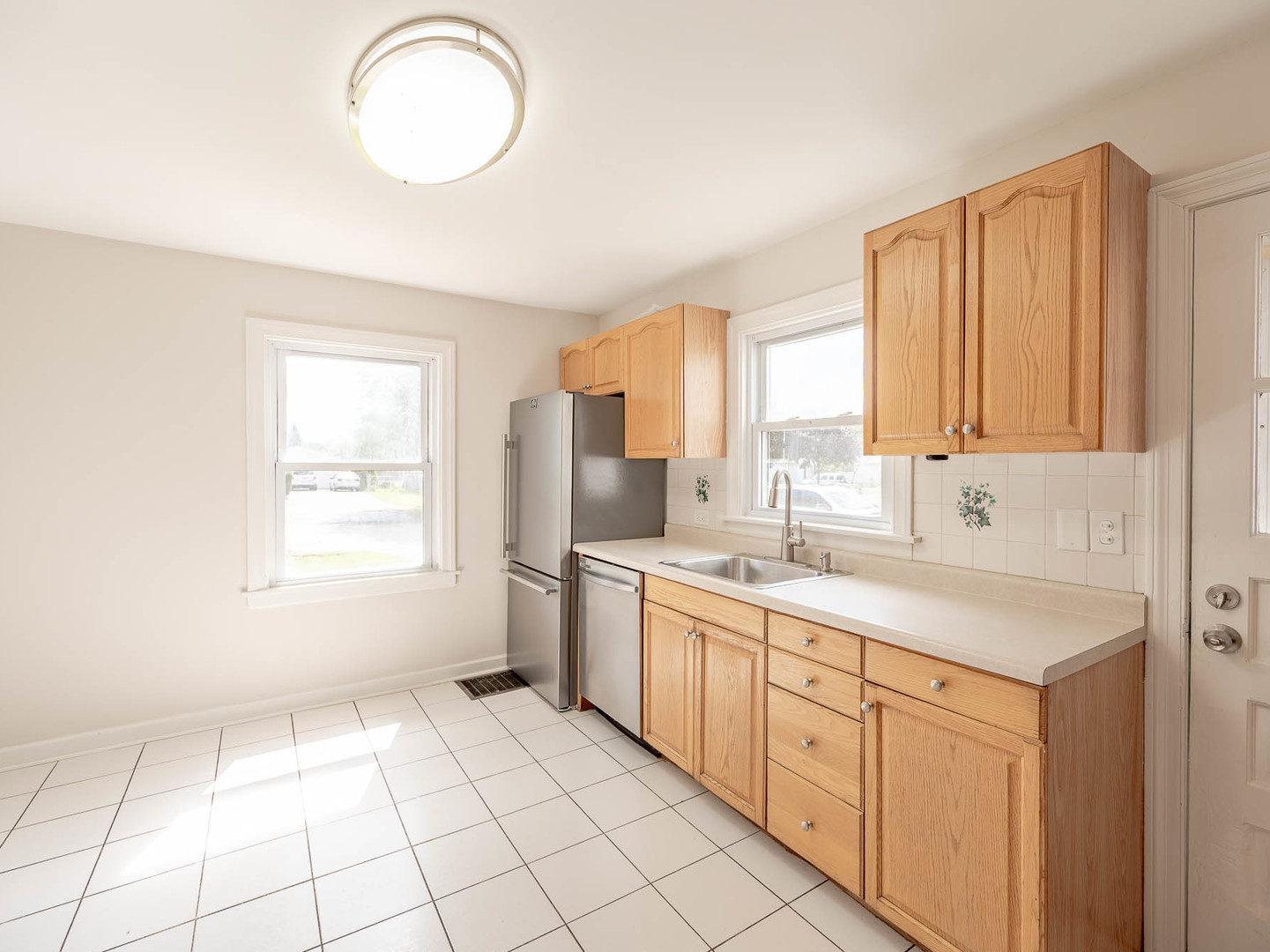 Property - Thumbnail 3