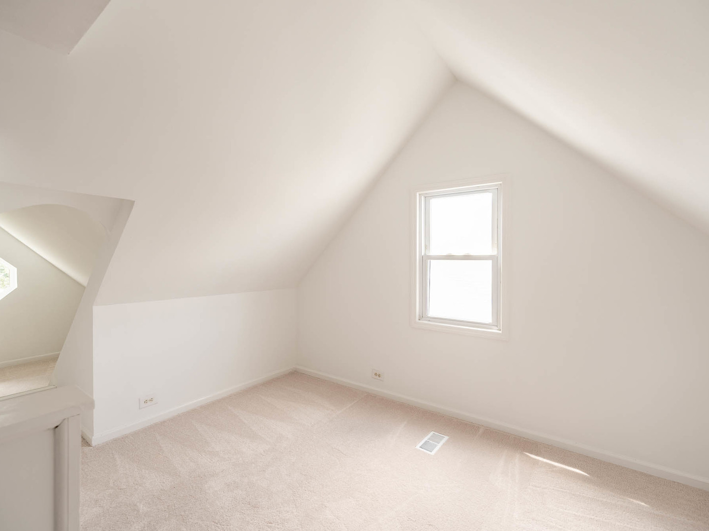 Property - Thumbnail 9