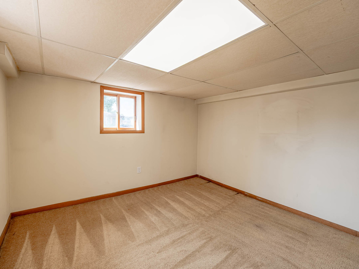 Property - Thumbnail 11