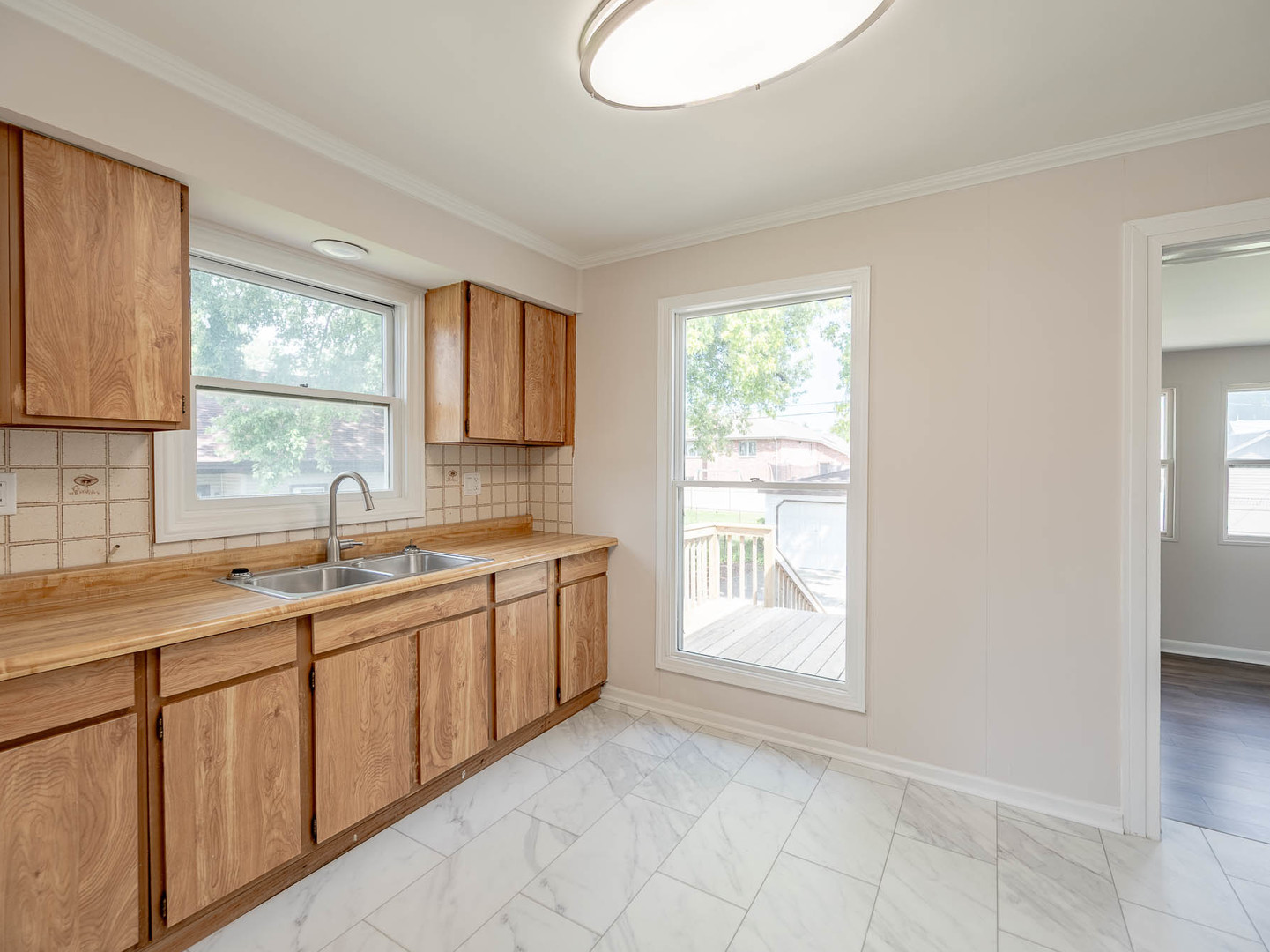 Property - Thumbnail 3