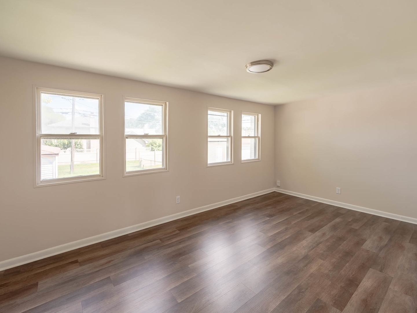 Property - Thumbnail 6