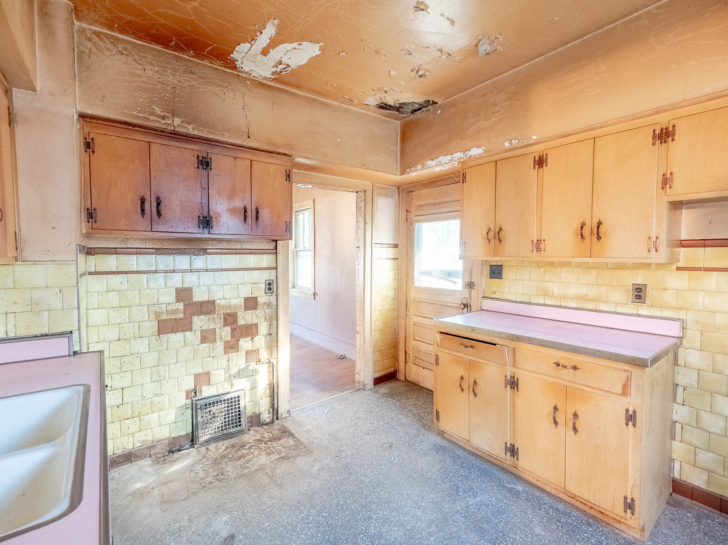 Property - Thumbnail 6
