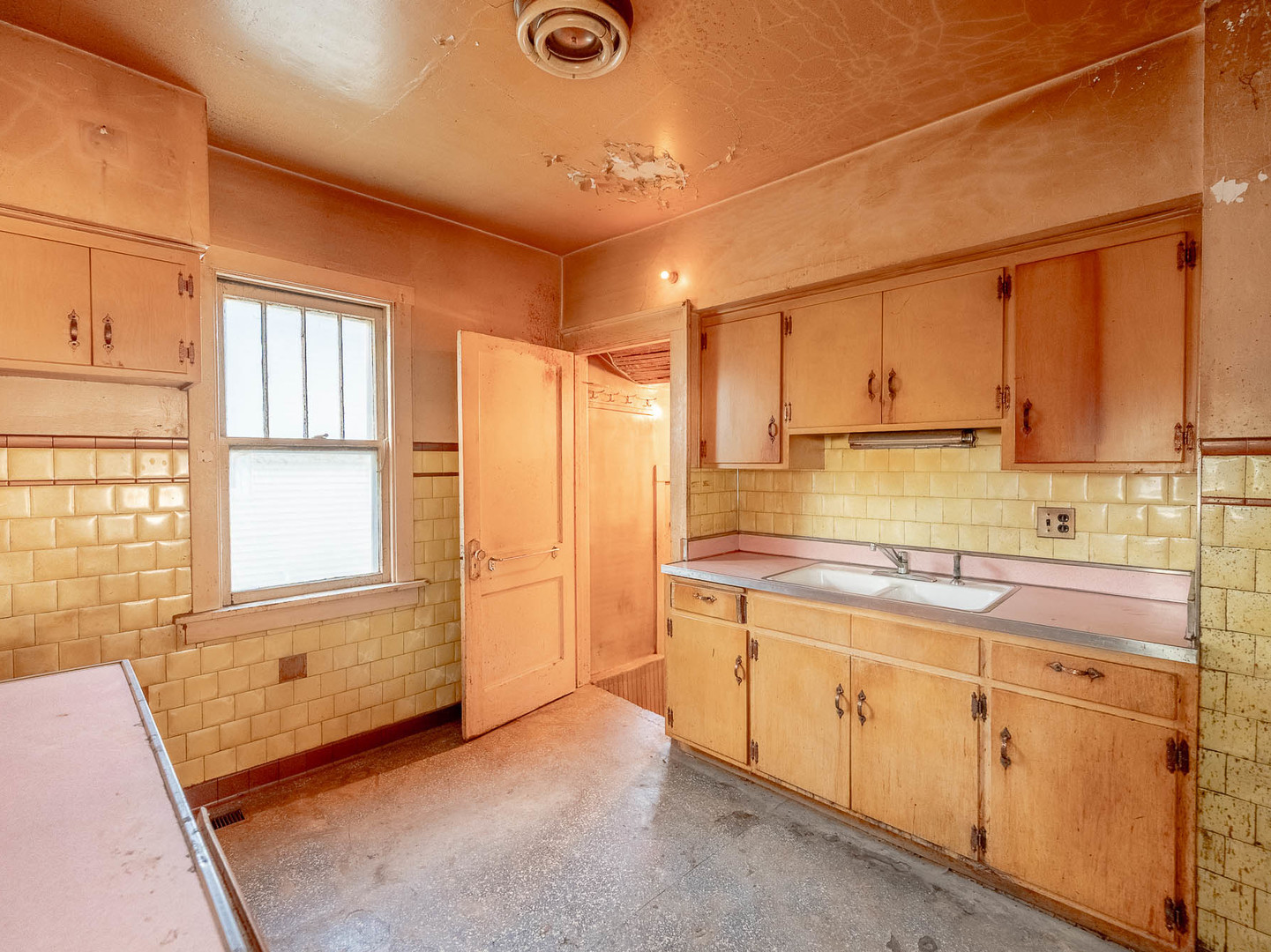 Property - Thumbnail 5