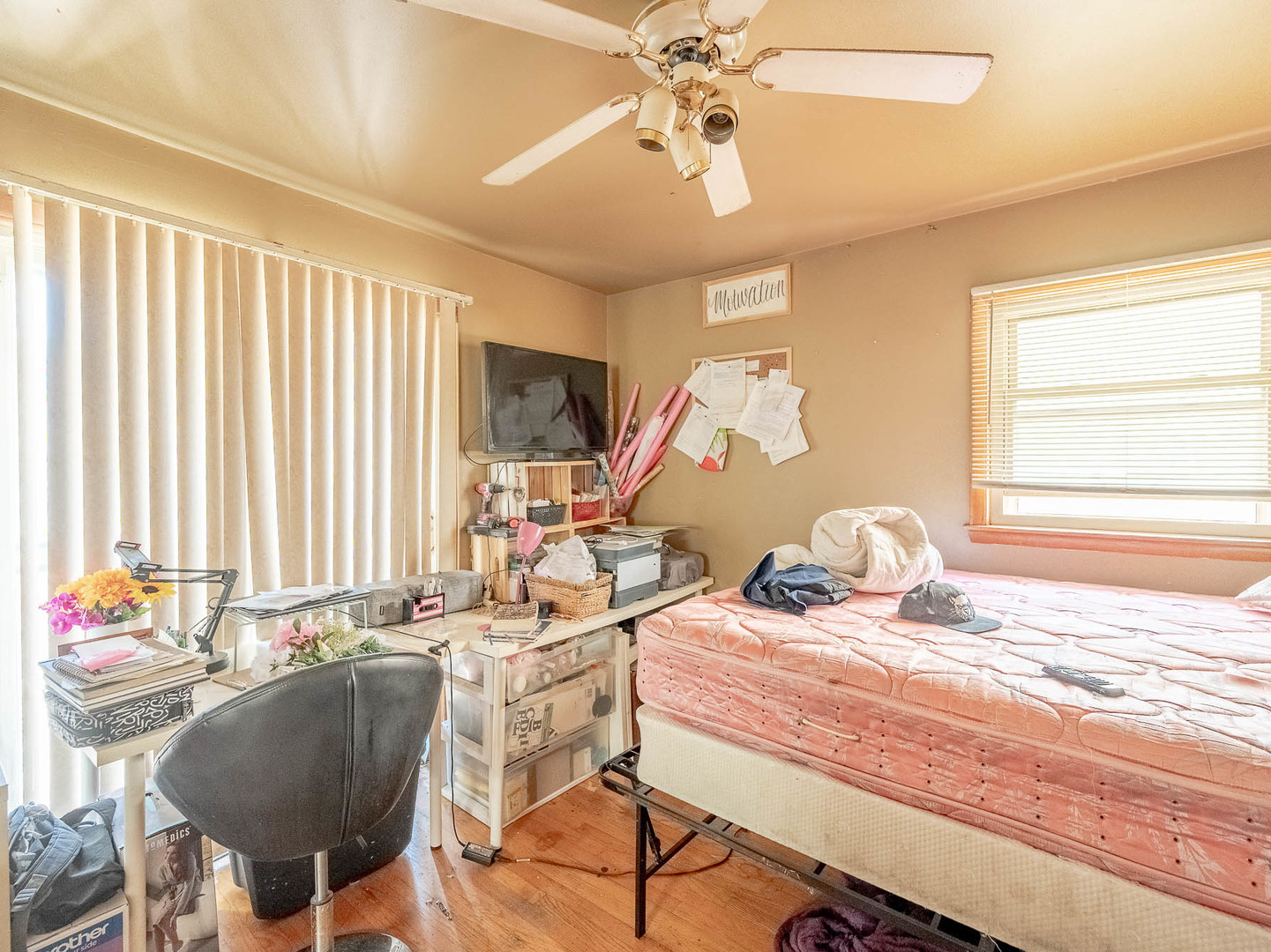 Property - Thumbnail 8