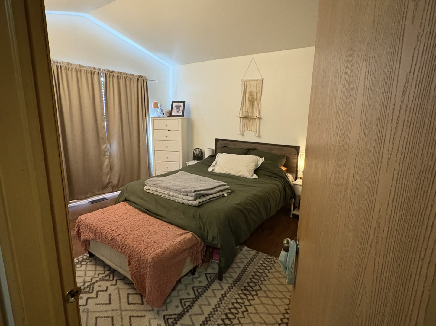 Property - Thumbnail 8