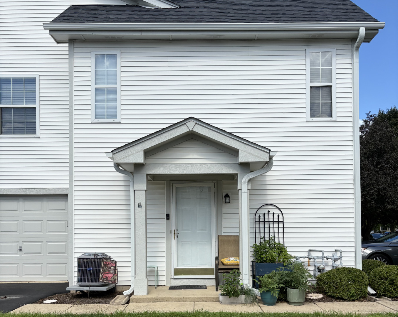 Property - Thumbnail 2