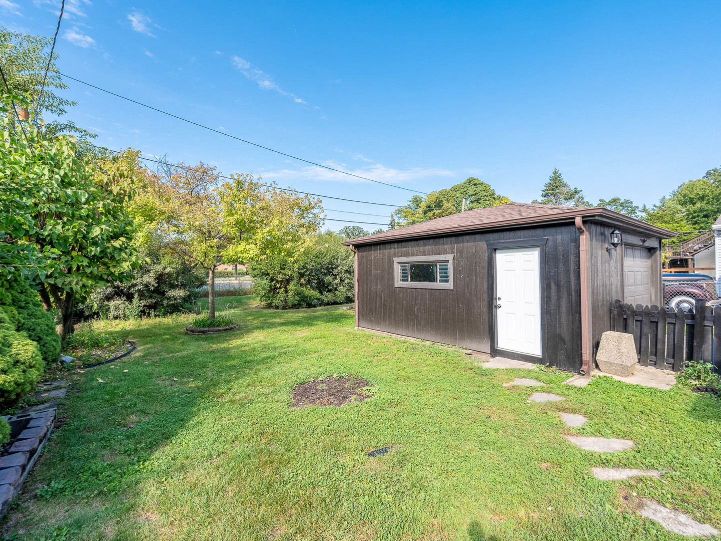 Property - Thumbnail 14