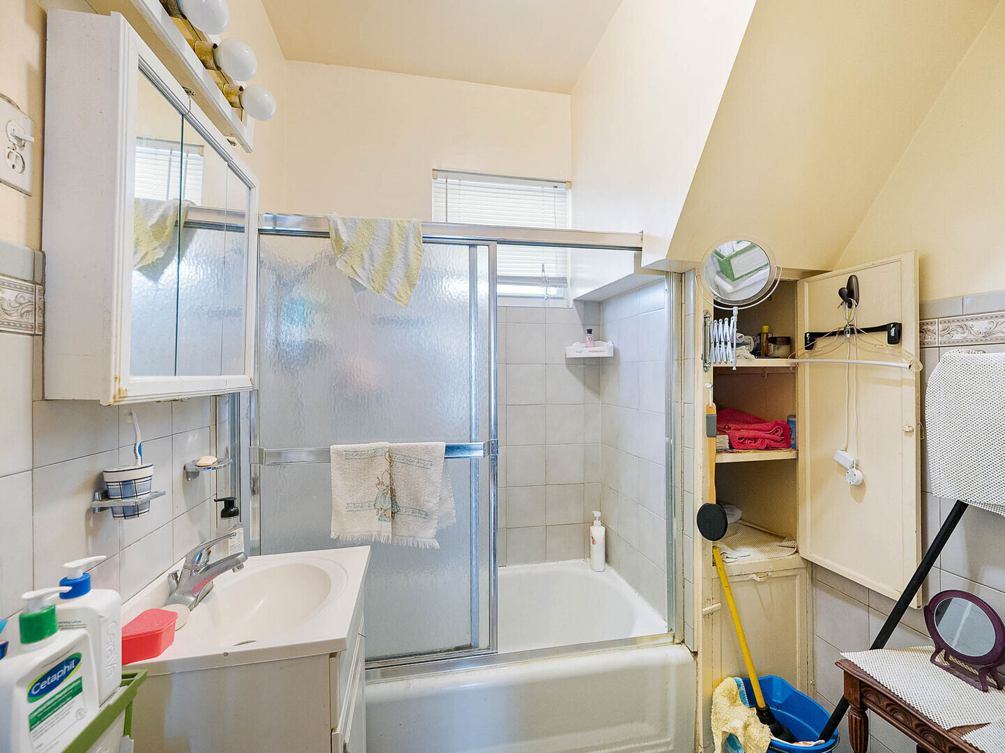 Property - Thumbnail 10