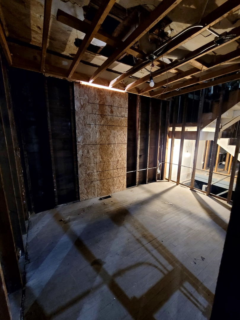 Property - Thumbnail 2