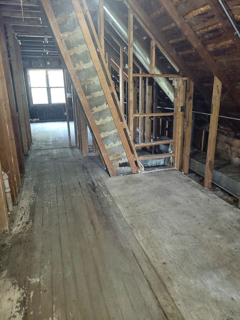 Property - Thumbnail 9